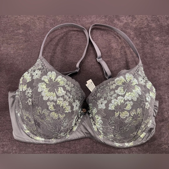 Victoria's Secret Other - Victoria’s Secret Bra - Purple